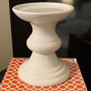 Gold Canyon Glossy White Candle Holder